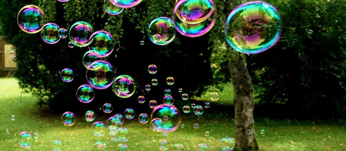 soap-bubbles-3517247_1280